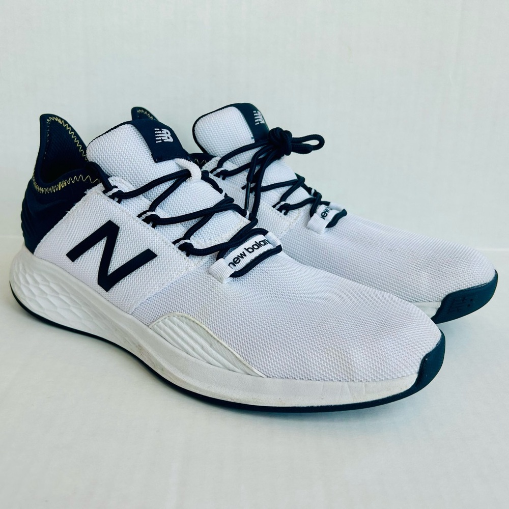 New Balance Men's White and Black Athletic Shoes